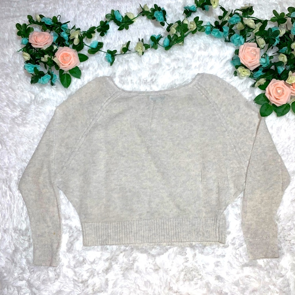 American Eagle Outfitters Cream Colored Sweater - Picture 3 of 4